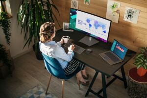 Офисный компьютер или ноутбук: что лучше для бизнеса и удалённой работы