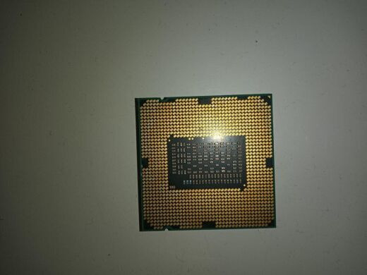 Процессор Intel Core i5-2400 / сокет LGA1155