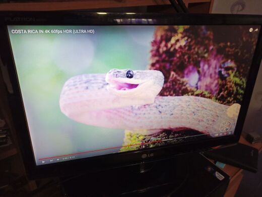 Монитор Б-класс LG W2253S-PF Black / 22" (1920x1080) TN / 1x VGA