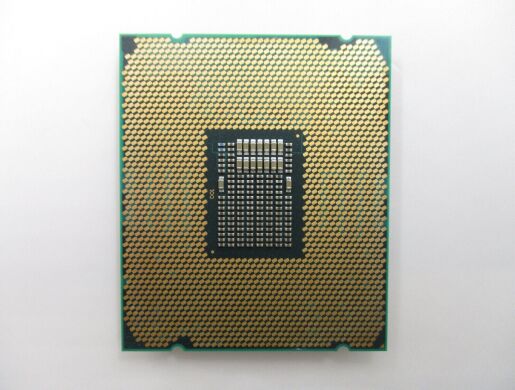 Процессор Intel Xeon W-2245 / Сокет LGA2066
