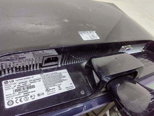 Монитор Б-класс LG Flatron W2453SQ-PF / 24" (1920x1080) TN / 1x VGA / Кабели в комплекте Монитор Б-класс LG Flatron W2453SQ-PF / 24" (1920x1080) TN / 1x VGA / Кабели в комплекте