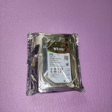 Новый жесткий диск Seagate EXOS 7E8 Enterprise Capacity (ST8000NM0055) / 3.5" / SATAIII / 8000 GB / 7200RPM