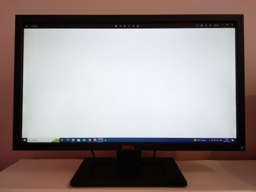 Монитор Dell G2410t / 24" (1920x1080) TN / DVI, VGA / VESA 100x100