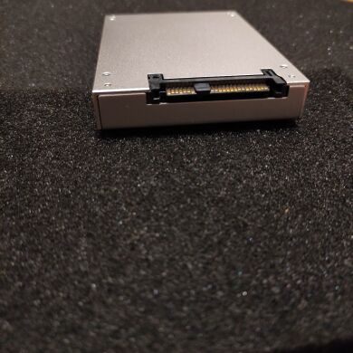 Твердотільний накопичувач SSD Hewlett Packard Enterprise DOPM3840S5xnNMRI / 2.5" / 3840 GB / SAS / eMLC 