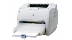 Принтер Б-класс HP LaserJet 1200 / лазерная монохромная печать / 1200x1200 dpi / А4 / 14 стр./мин. / USB 2.0, LPT